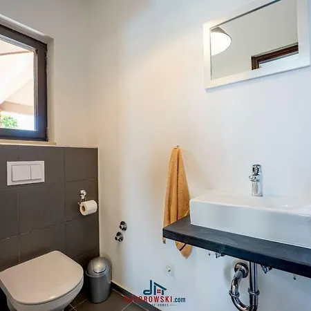 Pupos Comfortable Villa Barban