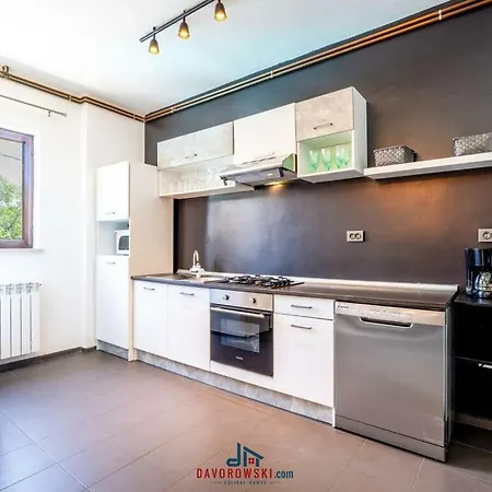 Pupos Comfortable Villa
