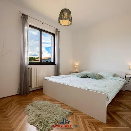 Pupos Comfortable Barban